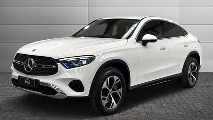 Neu Mercedes GLC300 197 PS (144 kW) 2026 Weiß Coupé