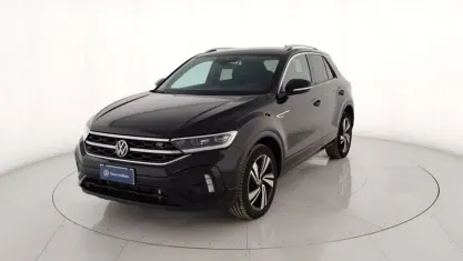 Usata VW T-Roc R-line 150 CV (110 kW) 2023 Nero metallizzato SUV