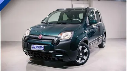 Nuova Fiat Panda Cross 69 CV (50 kW) 2025 Verde foresta Utilitaria