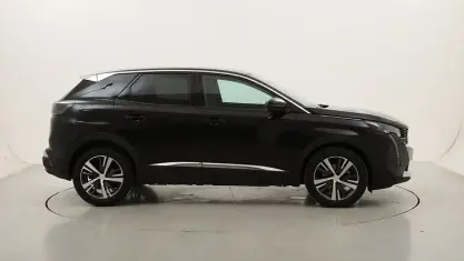 Usata Peugeot 3008 Allure 131 CV (96 kW) 2022 SUV