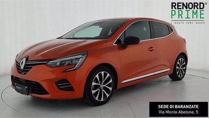 Używany Renault Clio V Techno 145 KM (106 kW) 2023 Pomarańczowy