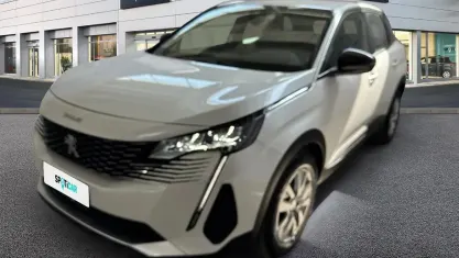Usata Peugeot 3008 Active 131 CV (96 kW) 2022 Bianco SUV