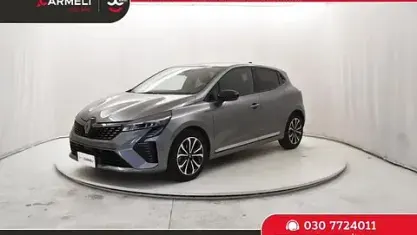 Usata Renault Clio Techno 91 CV (66 kW) 2025 Grigio Utilitaria