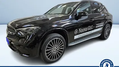 Usata 2024 Mercedes GLC300e AMG SUV | 70.400 € (Buon prezzo)