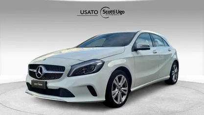 Usata Mercedes A180 Edition 109 CV (80 kW) 2017 Utilitaria
