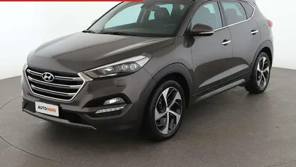 Grigio Usata 2016 Hyundai Tucson Xpossible SUV | 16.999 € (Buon prezzo)