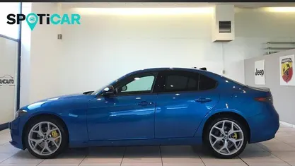 Usata Alfa Romeo Giulia Sprint 280 CV (205 kW) 2024 Blu/azzurro Berlina