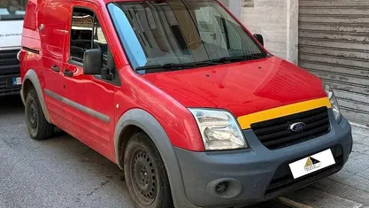 Rosso Usata 2011 Ford Transit Tre volumi | 1999 € (Ottimo prezzo)