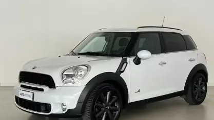 Usata Mini Cooper S Countryman 184 CV (135 kW) 2011 Bianco SUV