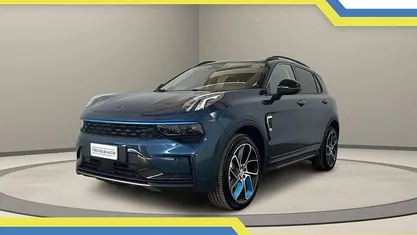 Usata Lynk & Co 01 261 CV (191 kW) 2022 Blu / metallizzato SUV