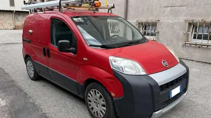 Rosso Usata 2016 Fiat Fiorino Monovolume | 5500 € (Buon prezzo)