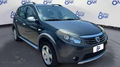 Grigio Usata 2012 Dacia Sandero Stepway Due volumi | 4490 € (Super prezzo)