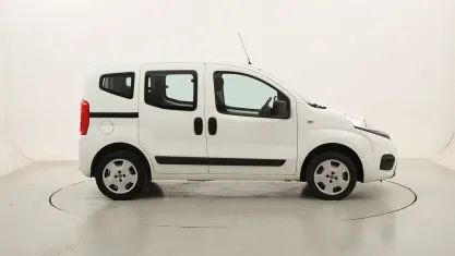 Usata Fiat Qubo Easy 77 CV (56 kW) 2018 Biancobianco Monovolume