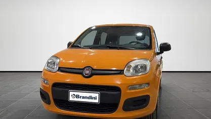 Usata Fiat Panda Easy 69 CV (50 kW) 2019 Arancio pastello Utilitaria