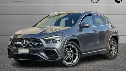 Käytetty Mercedes GLA250 Advanced Plus 218 HP (160 kW) 2025 Harmaa Katumaasturi