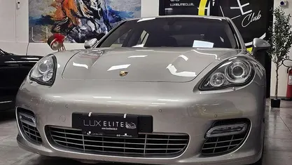 Usata Porsche Panamera Turbo Sport 500 CV (367 kW) 2010 Argento gt Berlina
