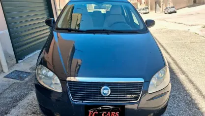 Usata Fiat Croma 120 CV (88 kW) 2006 Bluazzurro Station wagon