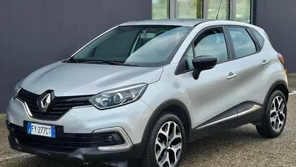 Argento Usata 2019 Renault Captur Business SUV | 12.900 € (Buon prezzo)