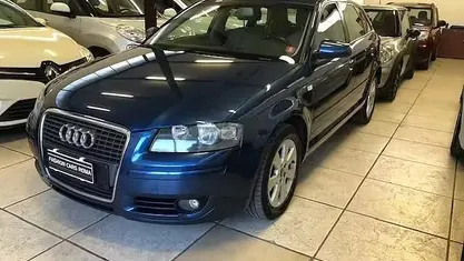 Usata Audi A3 Ambiente 102 CV (75 kW) 2008 Blu Utilitaria