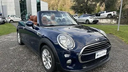 Usata Mini Cooper D Cabriolet 116 CV (85 kW) 2017 Cabrio