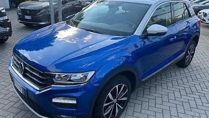 Używany VW T-Roc Style 116 KM (85 kW) 2018 Niebieski SUV
