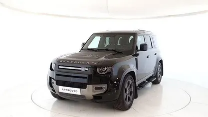Nero Usata 2025 Land Rover Defender SE Dynamic SUV | 89.000 € (Buon prezzo)