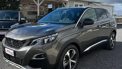 Grigio Usata 2019 Peugeot 3008 GT-line Tre volumi | 17.800 € (Buon prezzo)
