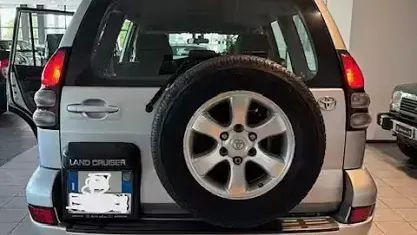 Usata Toyota Land Cruiser Sol 163 CV (119 kW) 2005 Grigio SUV
