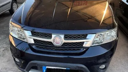 Usata Fiat Freemont Urban 140 CV (102 kW) 2012 Blu SUV