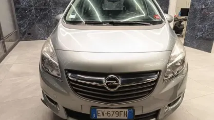 Usata Opel Meriva Cosmo 101 CV (74 kW) 2014 Grigio Monovolume