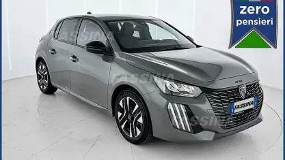 Usata Peugeot 208 Allure 101 CV (74 kW) 2025 Grigio Utilitaria