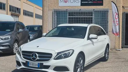 Usata Mercedes C220 194 CV (142 kW) 2018 Bianco Station wagon