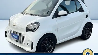 Bianco pastello Usata 2021 Smart ForTwo Electric Drive Cabrio | 13.800 € (Buon prezzo)