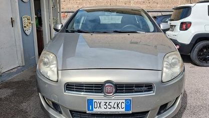 Usata Fiat Bravo Dynamic 120 CV (88 kW) 2009 Marrone Utilitaria