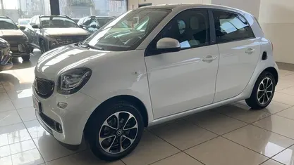 Usata Smart ForFour Passion 70 CV (51 kW) 2016 Bianco Utilitaria