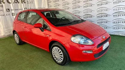 Usata Fiat Punto Street 75 CV (55 kW) 2013 Berlina