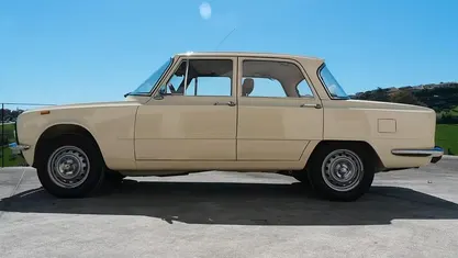 Usata Alfa Romeo Giulia Super 89 CV (65 kW) 1970 Berlina
