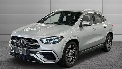 Usata Mercedes GLA180 AMG Line Premium 116 CV (85 kW) 2024 SUV
