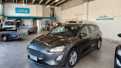 Usata Ford Focus Business Edition 120 CV (88 kW) 2020 Grigio Station wagon