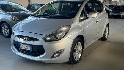 Usata Hyundai ix20 90 CV (66 kW) 2014 Grigio Utilitaria