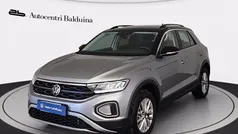 Usata 2024 VW T-Roc Life SUV | 30.300 € (Buon prezzo)