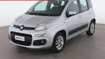 Usata Fiat Panda Lounge 70 CV (51 kW) 2019 Argento Berlina