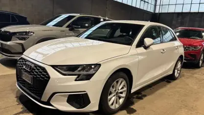 Usata Audi A3 Sportback 116 CV (85 kW) 2024 Bianco Utilitaria