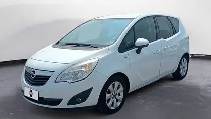 Usata Opel Meriva 120 CV (88 kW) 2012 Monovolume