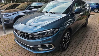 Usata Fiat Tipo Sport 131 CV (96 kW) 2021 Grigio Station wagon
