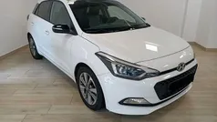 Bianco Usata 2015 Hyundai i20 Style Tre volumi | 8900 € (Buon prezzo)