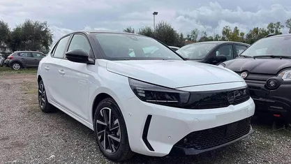 Usata Opel Corsa S 75 CV (55 kW) 2024 Bianco Utilitaria