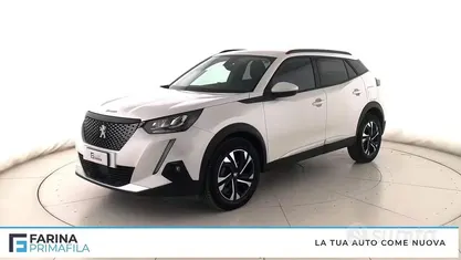 Usata Peugeot 2008 Allure 110 CV (80 kW) 2021 Bianco SUV