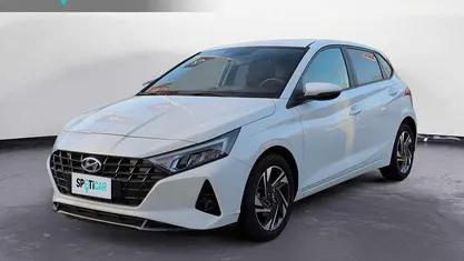 Usata Hyundai i20 83 CV (61 kW) 2023 Bianco Utilitaria