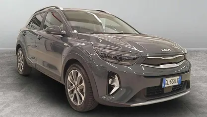 Grigio Usata 2022 Kia Stonic Style SUV | 15.900 € (Buon prezzo)